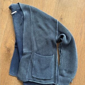 AMERICAN EAGLE Slouchy Cardigan